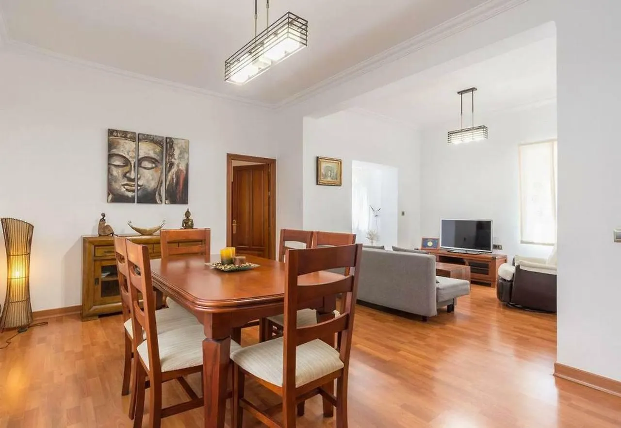 Apartamento Milagros 110 M2 Malaga